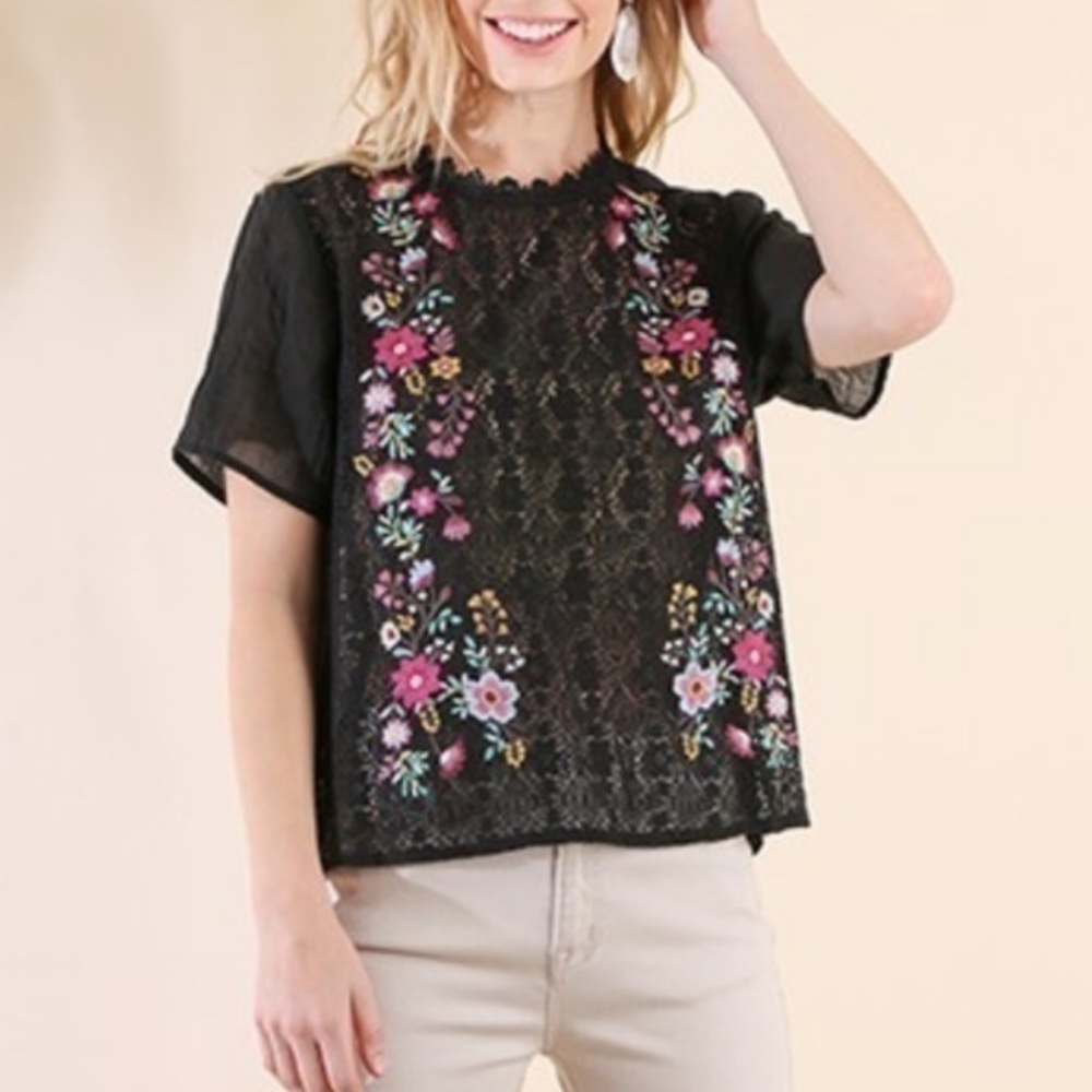 Black Floral Embroidered Top Short Sleeve